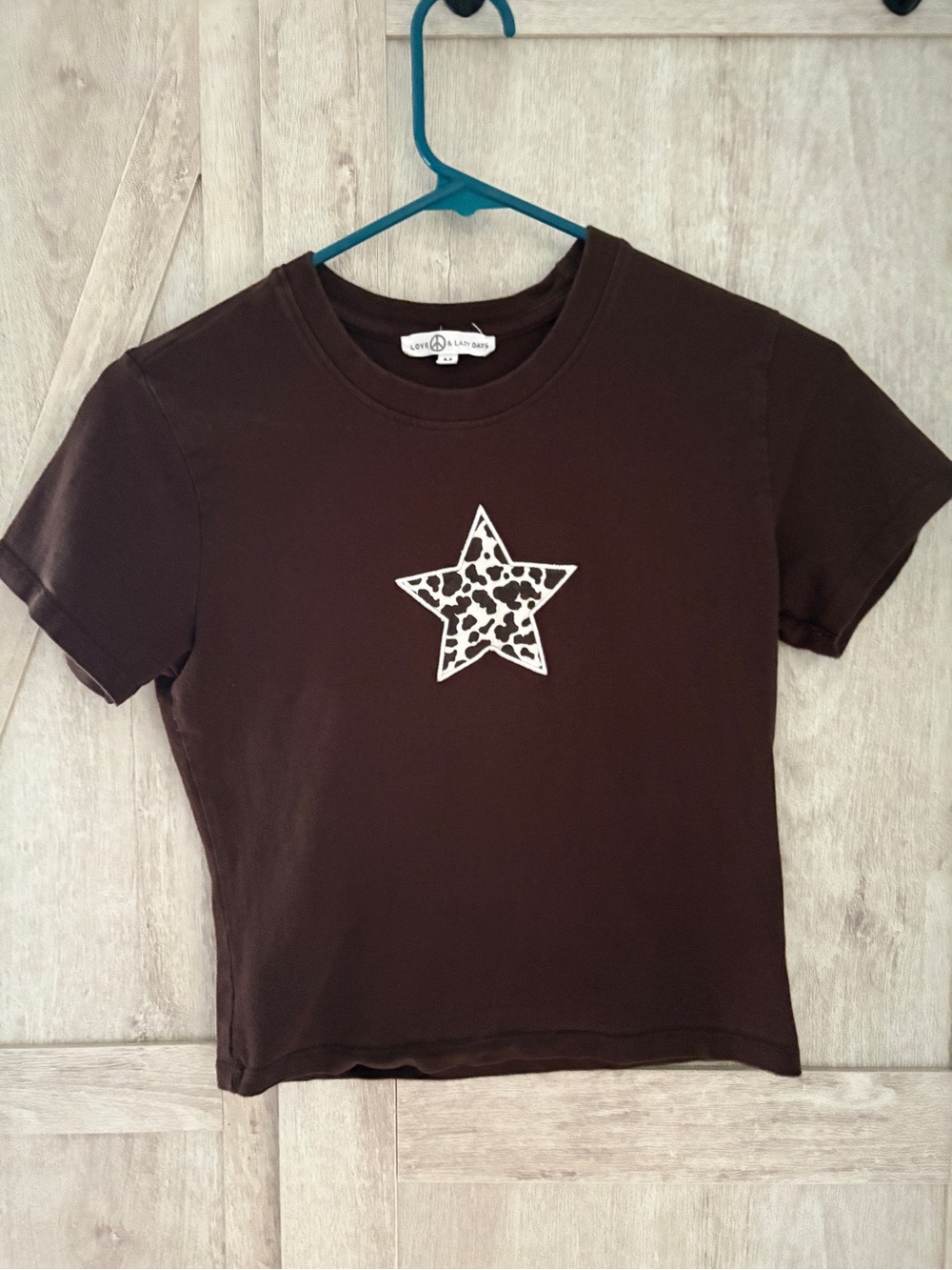 Love & Lazy Days Star Graphic Tee | Girls Medium